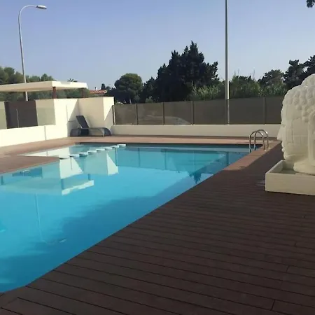 Bajo Con Jardin Con Acceso Directo A La Playa Denia